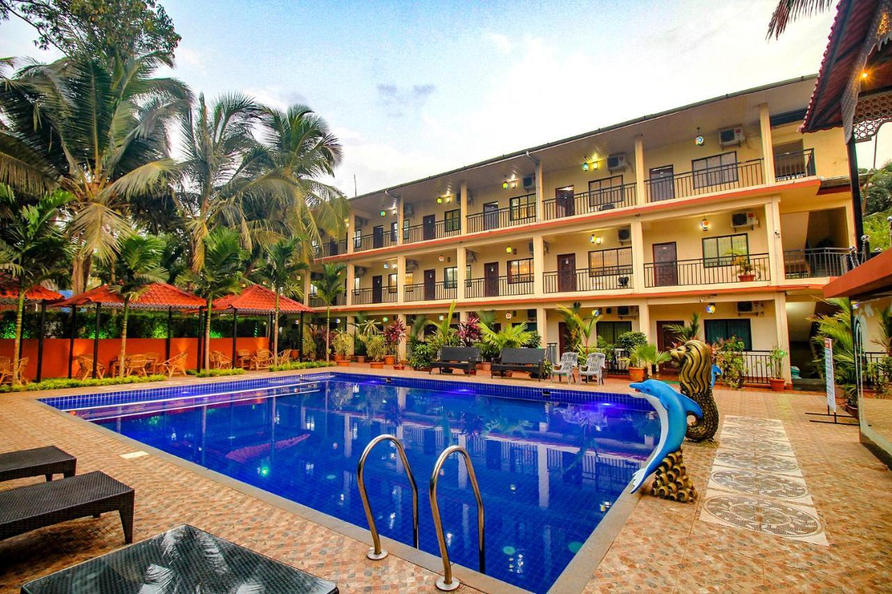 Fabescape Sk Studios With Pool & Gym, Arpora Eski Goa Dış mekan fotoğraf